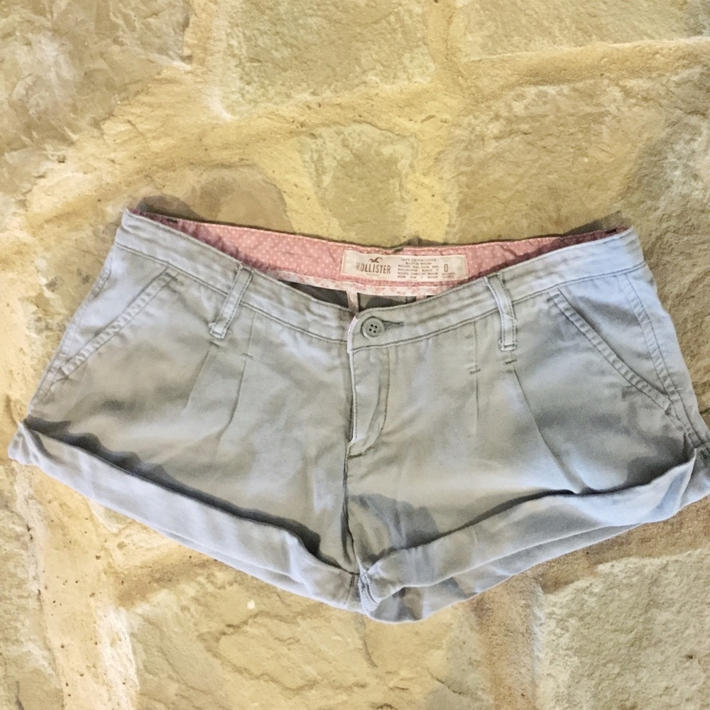 Hollister Gray Pleated Shorts size 0